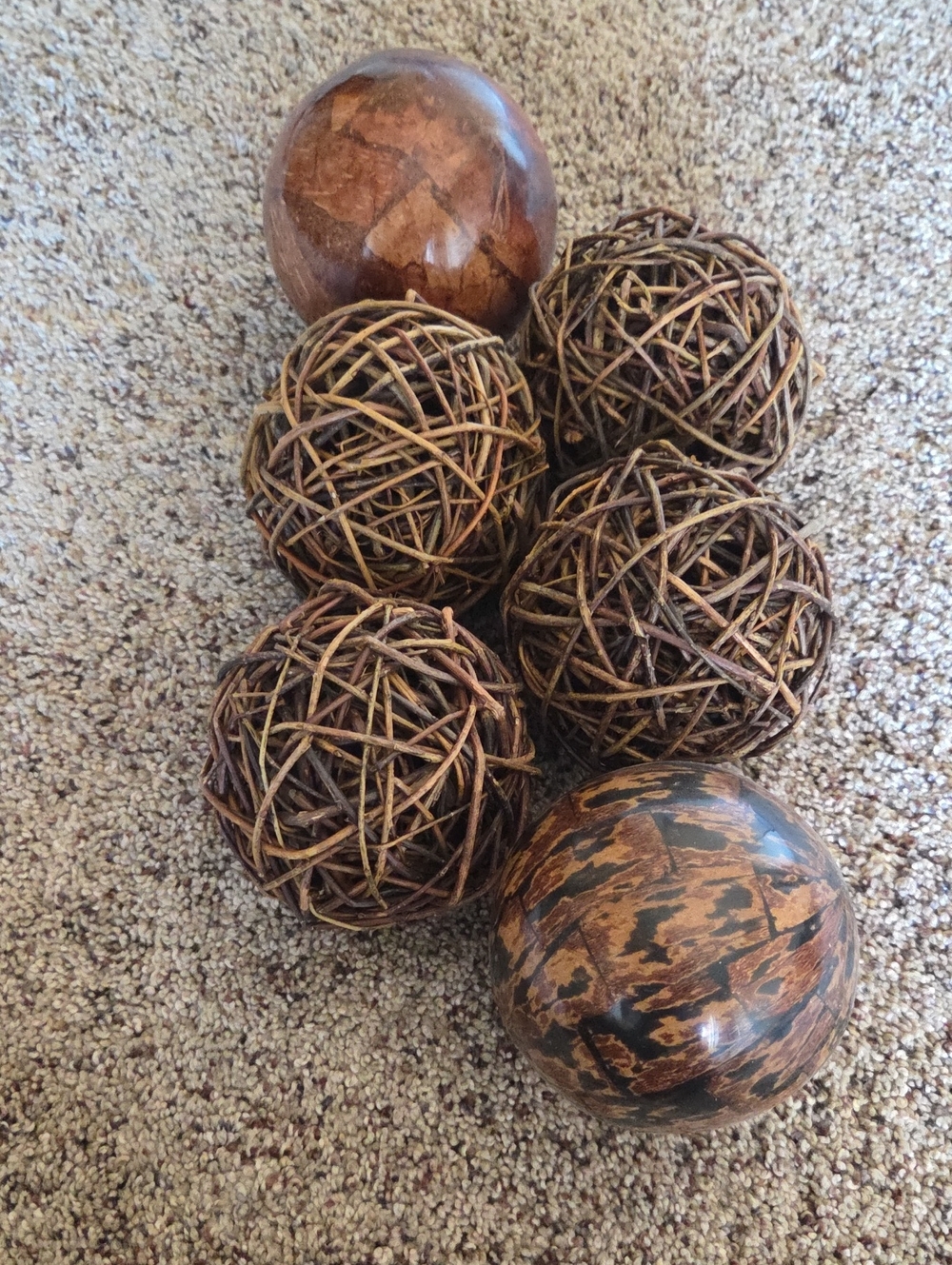 💞 Lot of 6 decorative balls💞